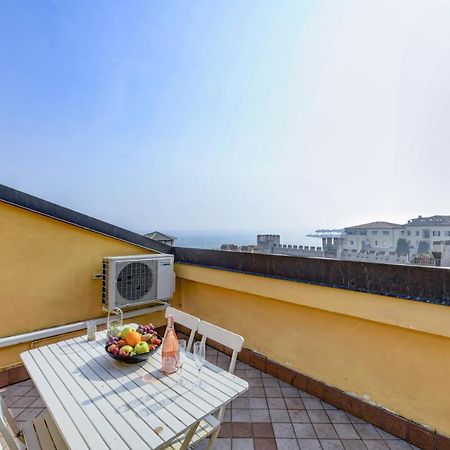 Sunset Apartment Home & Terrace Sirmione Exterior photo