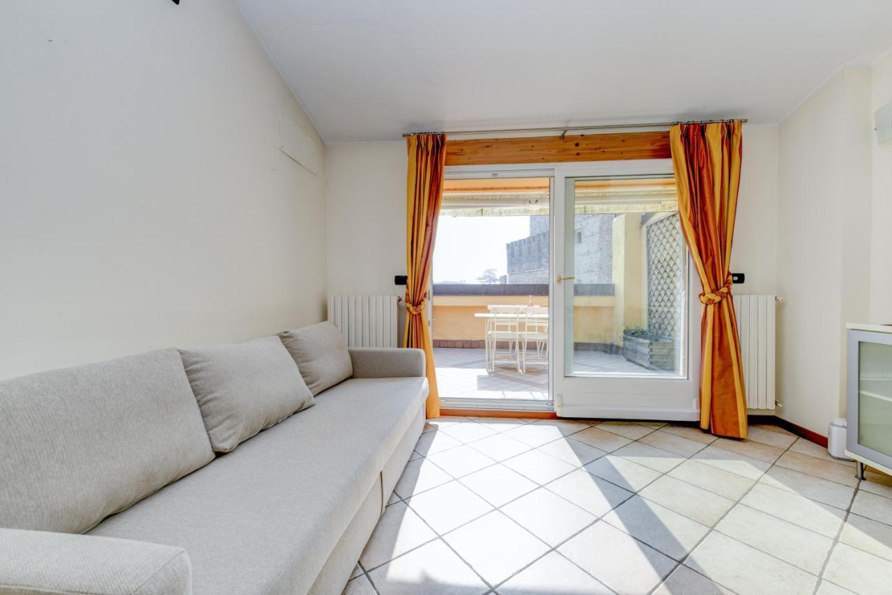 Sunset Apartment Home & Terrace Sirmione Exterior photo