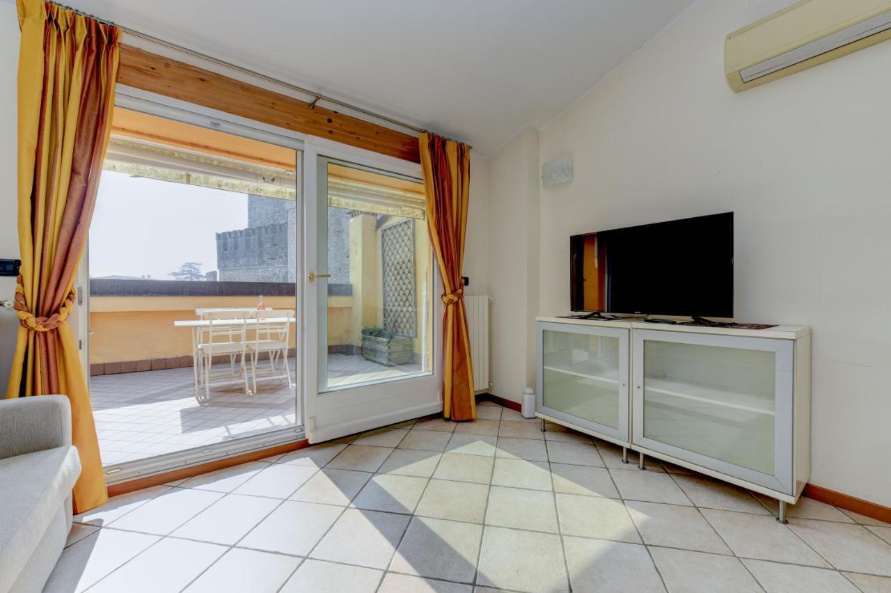 Sunset Apartment Home & Terrace Sirmione Exterior photo